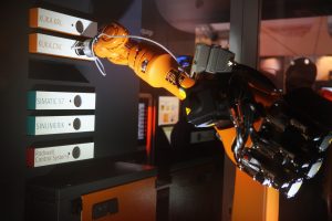 Roboterlösungen für metallverarbeitende Betriebe