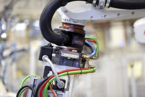 Robotereinsatz im Karosseriebau bei Scania