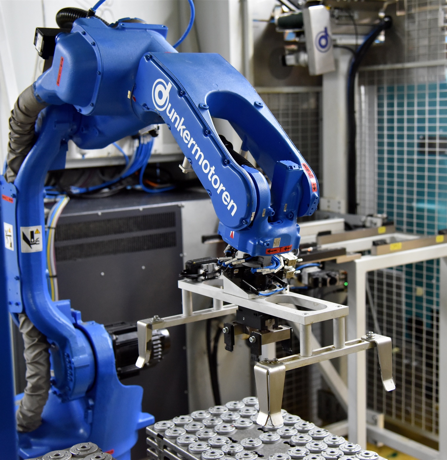 Robotergestützte Beschickung von Drehmaschinen