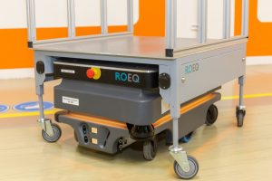 ROEQ liefert Ausrüstung für AMRs in TE-Connectivity-Werk